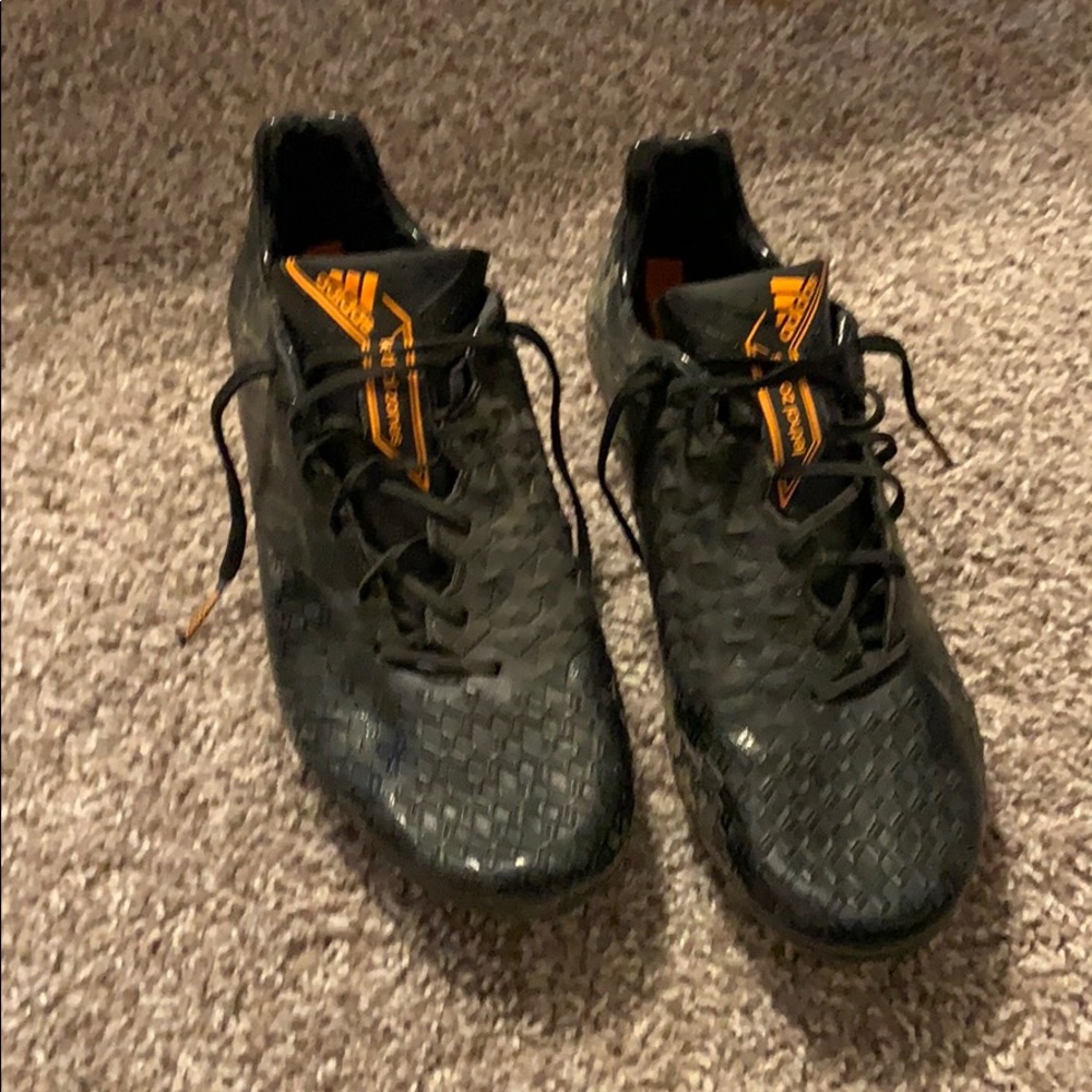 Adidas predator